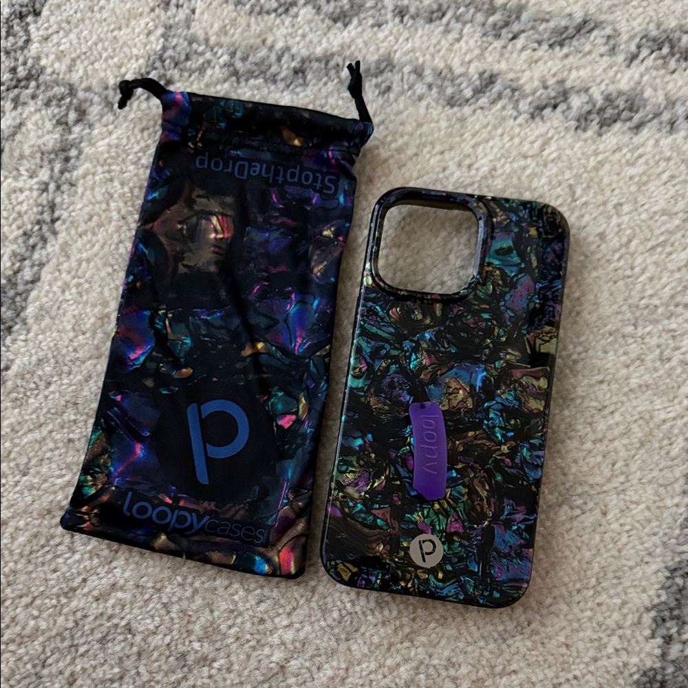 Loopy Case Iridescent Black and Purple